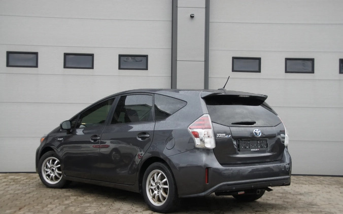 Toyota Prius cena 62000 przebieg: 88560, rok produkcji 2017 z Zwoleń małe 79